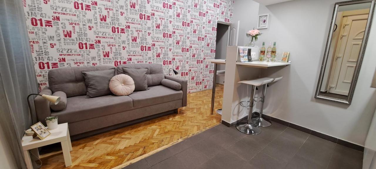 6-Pack Apartment In The Party District Budapeşte Dış mekan fotoğraf